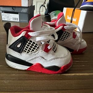 Air Jordan 4 retro Fire Red